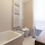 Primopiano - Cantoni Apartman *