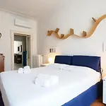 Primopiano - Cantoni Apartman *